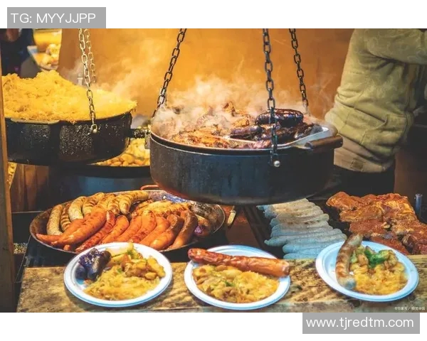 外国足球球星品尝中国美食挑战 从街头小吃到宫廷佳肴的独特体验 外国足球球星品尝中国美食挑战 从街头小吃到宫廷佳肴的独特体验